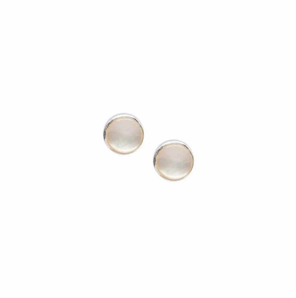 Mother Of Pearl Stud Earrings - Round 5 mm