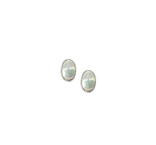Pearl Stud Earrings - Oval 3 mm x 5 mm